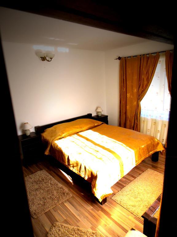 Casa Olteanu Pension Moieciu de Jos Cameră foto