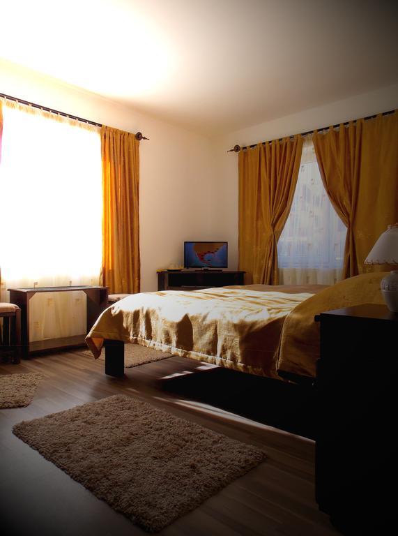 Casa Olteanu Pension Moieciu de Jos Cameră foto