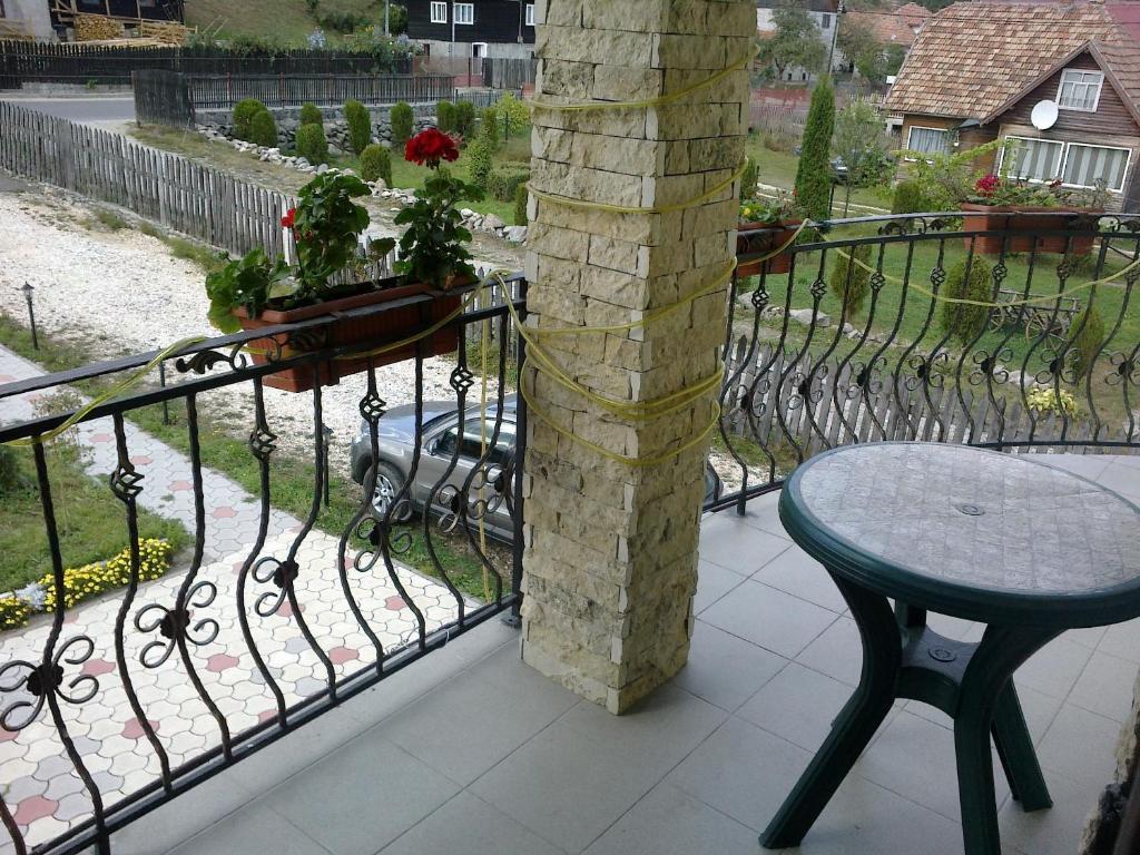 Casa Olteanu Pension Moieciu de Jos Cameră foto